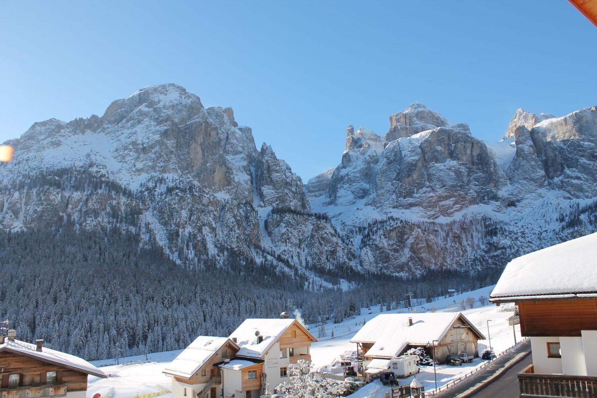 Hotel Jaegerhof Colfosco Pokoj fotografie