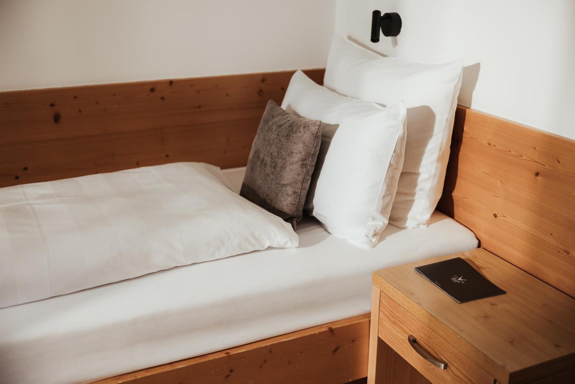 Hotel Jaegerhof Colfosco Pokoj fotografie